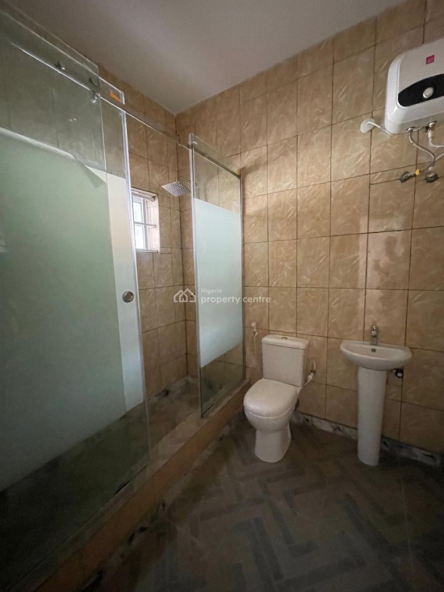 5 Bedroom Semi-detached House with 2 Room Bq, Abraham Adesanya, Ogombo, Ajah, Lagos, Semi-detached Duplex for Sale