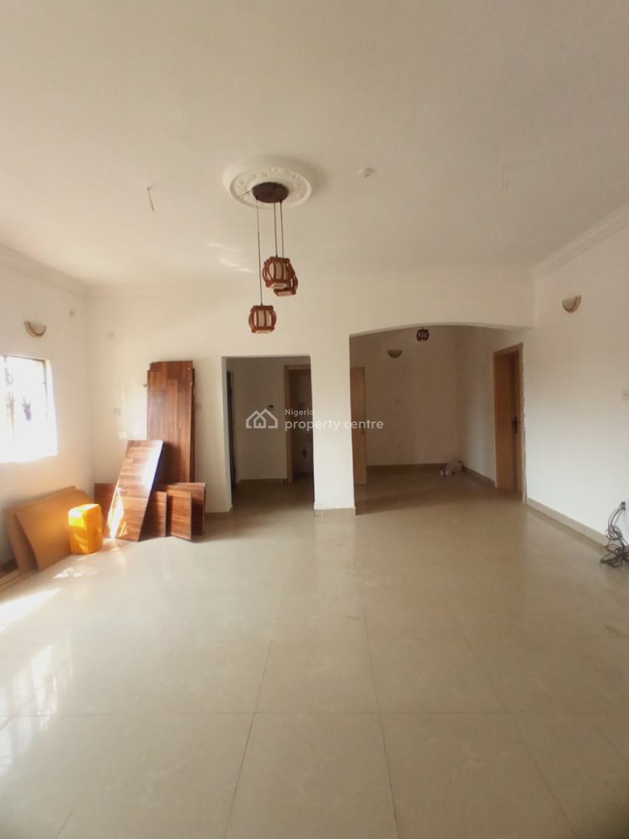 Spacious Beautiful 3bedroom Flat / Apartment on The Ground Floor*   *i, Mobil Road, Ajah, Lagos, Flat / Apartment for Rent