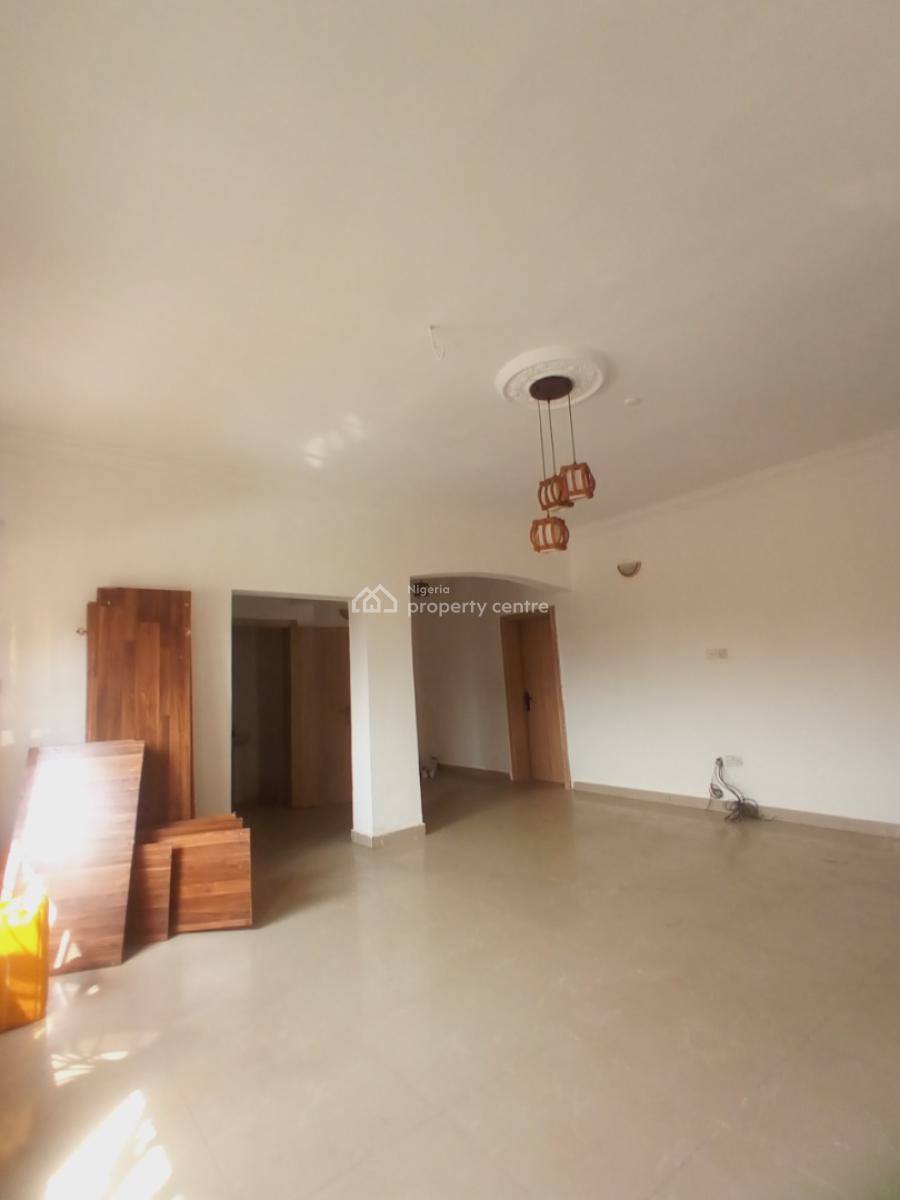 Spacious Beautiful 3bedroom Flat / Apartment on The Ground Floor*   *i, Mobil Road, Ajah, Lagos, Flat / Apartment for Rent