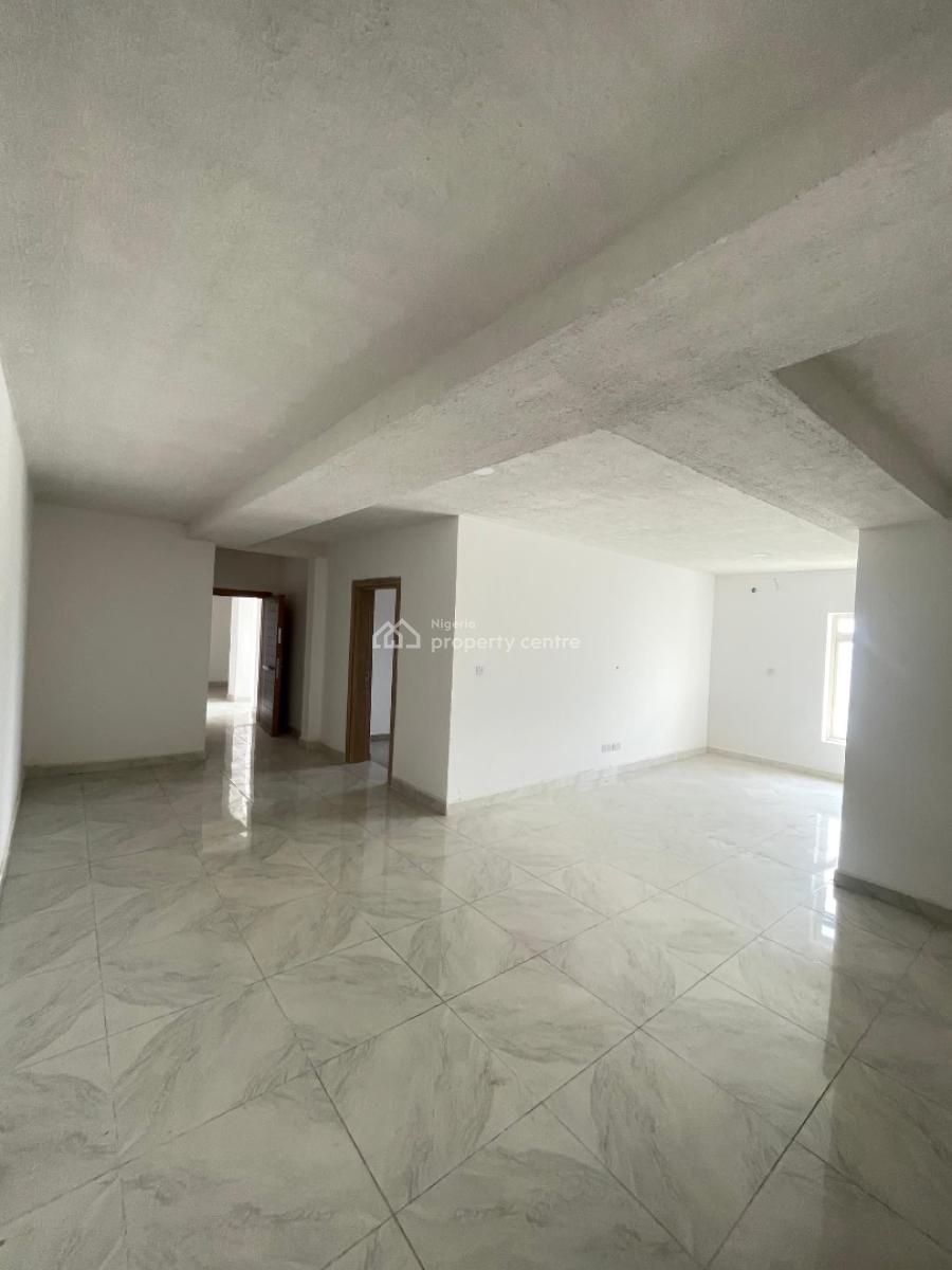 Spacious 2 Bedroom Apartment, Lekki Phase 1, Lekki, Lagos, Flat / Apartment for Rent
