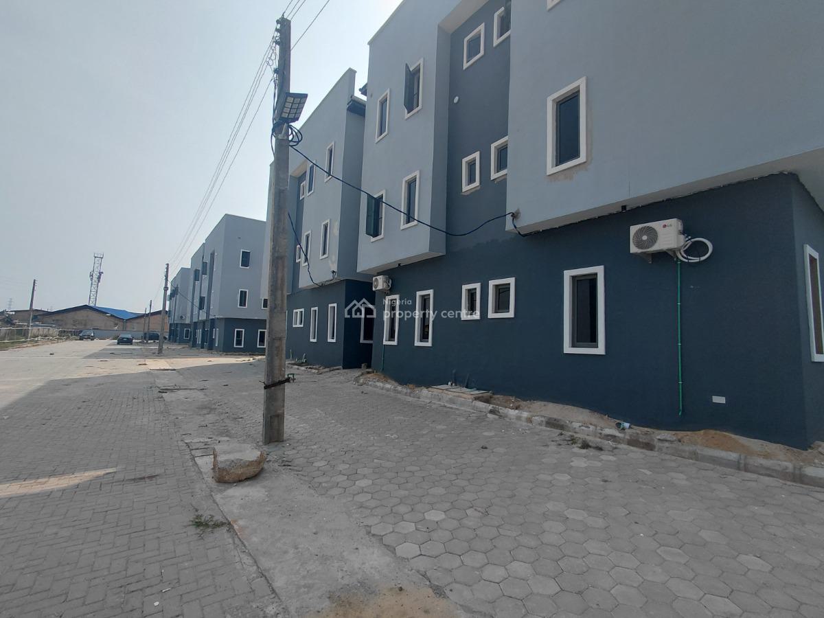 Elegant 2bedroom in a Modern Estate, Greenwich Garden Estate, Mile 12, Kosofe, Lagos, Flat / Apartment for Rent