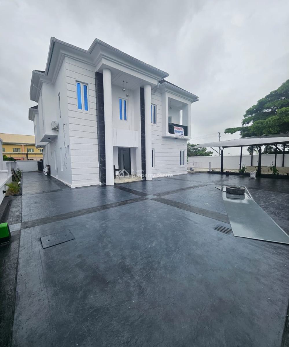 5 Bedrooms with Pool on 600sqm, Pinnock Beach Estate, Osapa, Lekki, Lagos, Detached Duplex for Sale