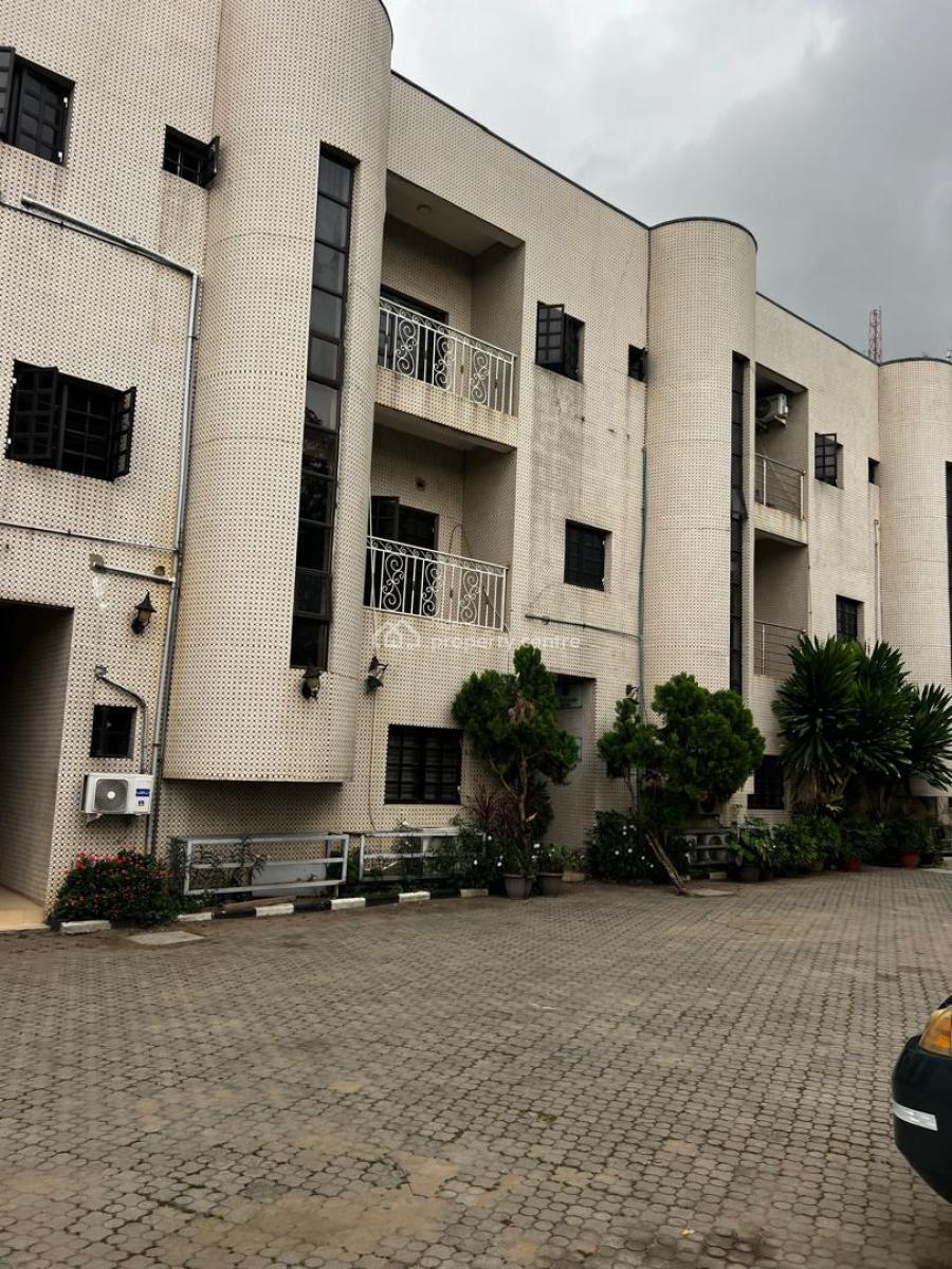 Commercial 5 Bedroom Duplex, Ikeja Gra, Ikeja, Lagos, Terraced Duplex for Rent