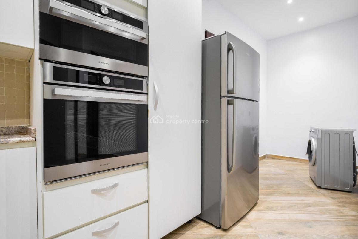 Spacious 3 Bedroom Apartment, Nike Art Gallery, Ikate, Lekki, Lagos, Flat / Apartment for Rent
