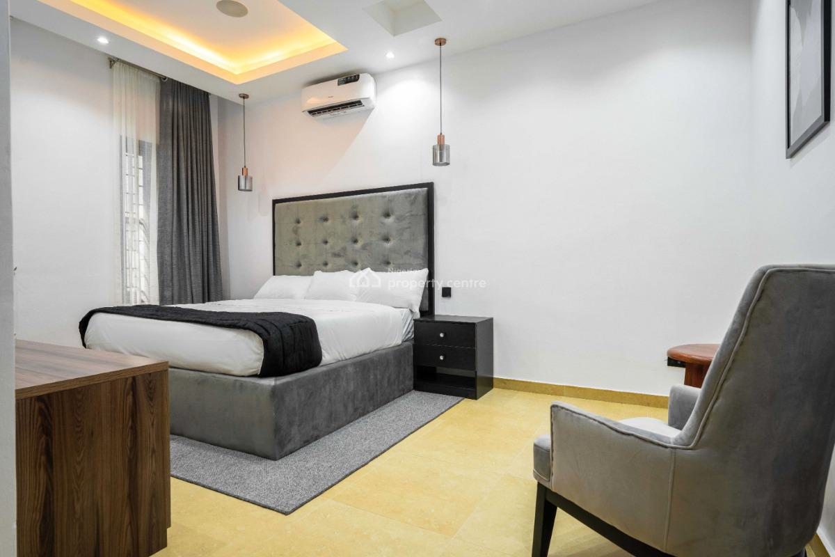 Spacious 3 Bedroom Apartment, Nike Art Gallery, Ikate, Lekki, Lagos, Flat / Apartment for Rent