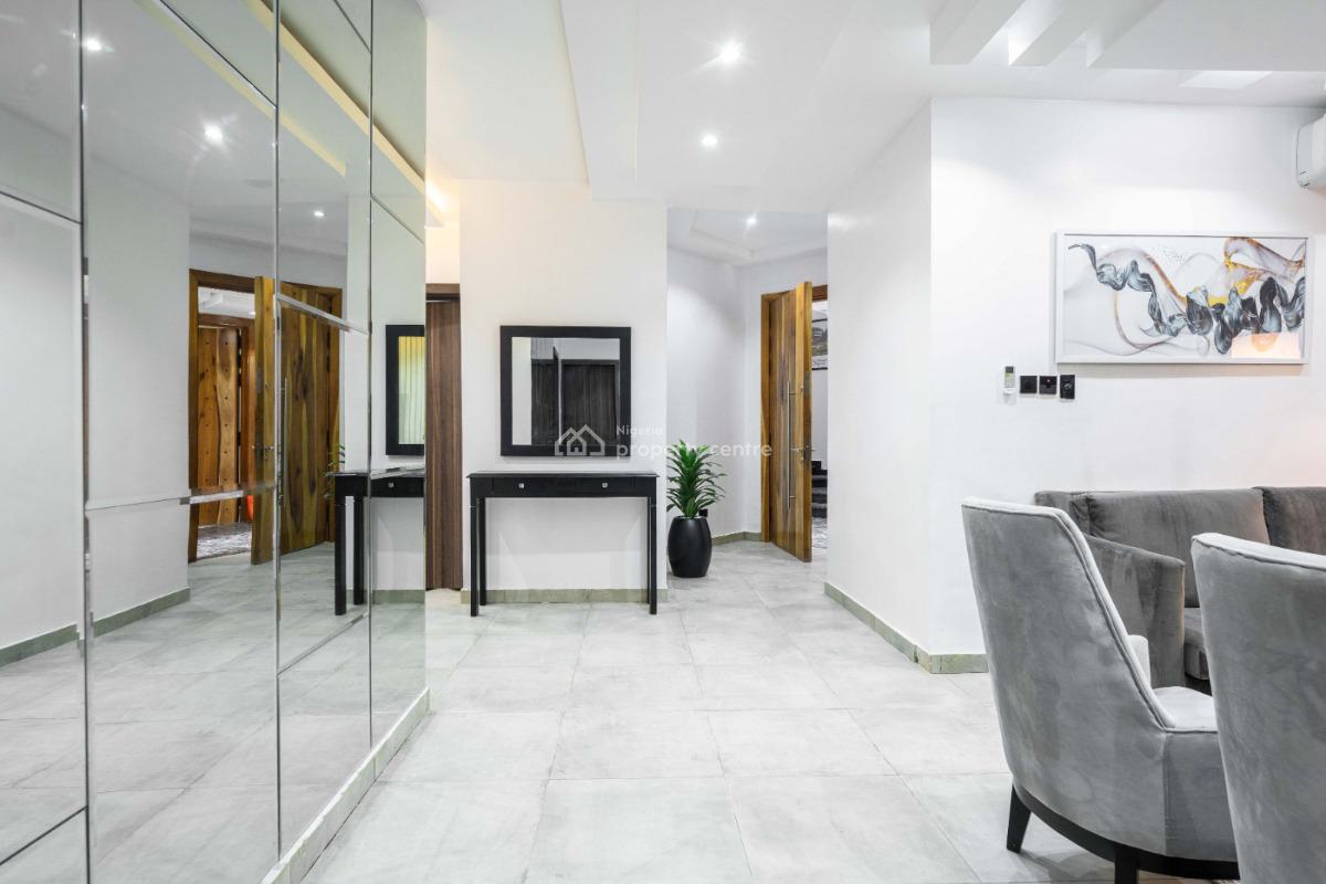 Spacious 3 Bedroom Apartment, Nike Art Gallery, Ikate, Lekki, Lagos, Flat / Apartment for Rent