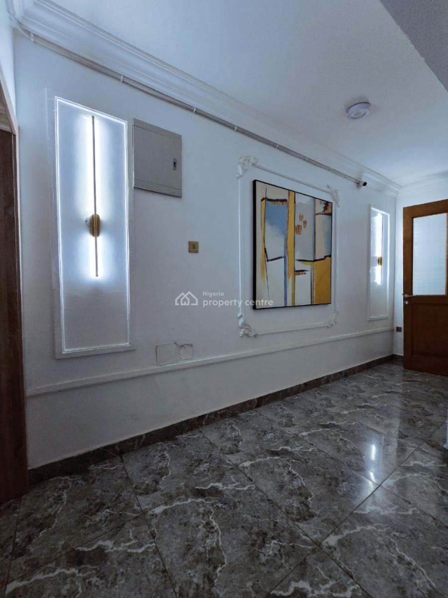 Luxury and Spacious 1 Bedroom Apartment, Gra Phase 2, Magodo, Lagos, Mini Flat (room and Parlour) Short Let