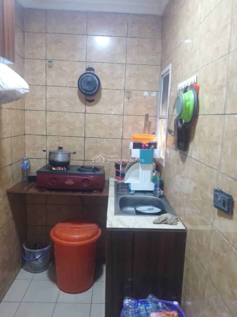 Excellent Spacious 1 Bedroom Apartment, Gwarinpa, Abuja, Flat / Apartment for Rent