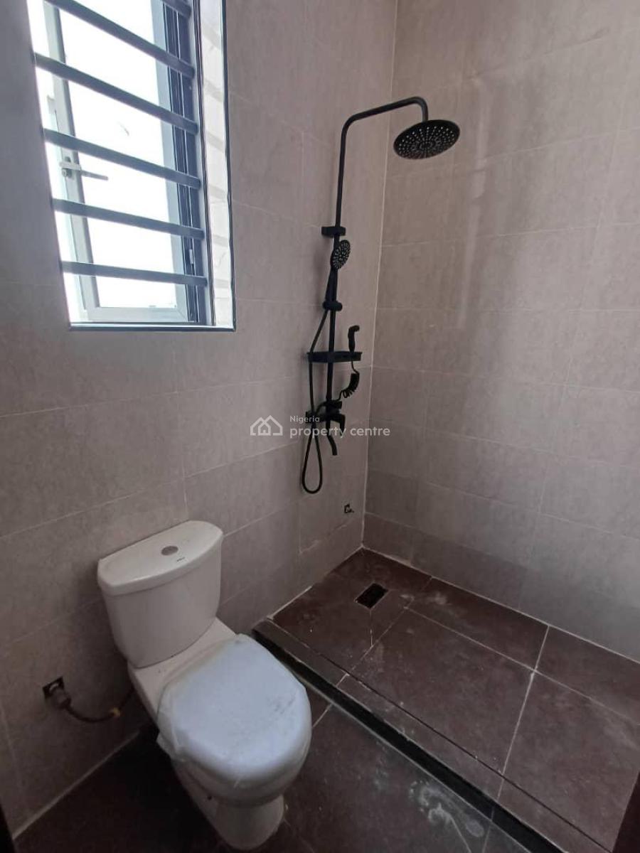 Luxury 3 Units of 3 Bedrooms Apartments Just 3 in a Compound, Lekki Phase 1, Lekki, Lagos, Flat / Apartment for Rent