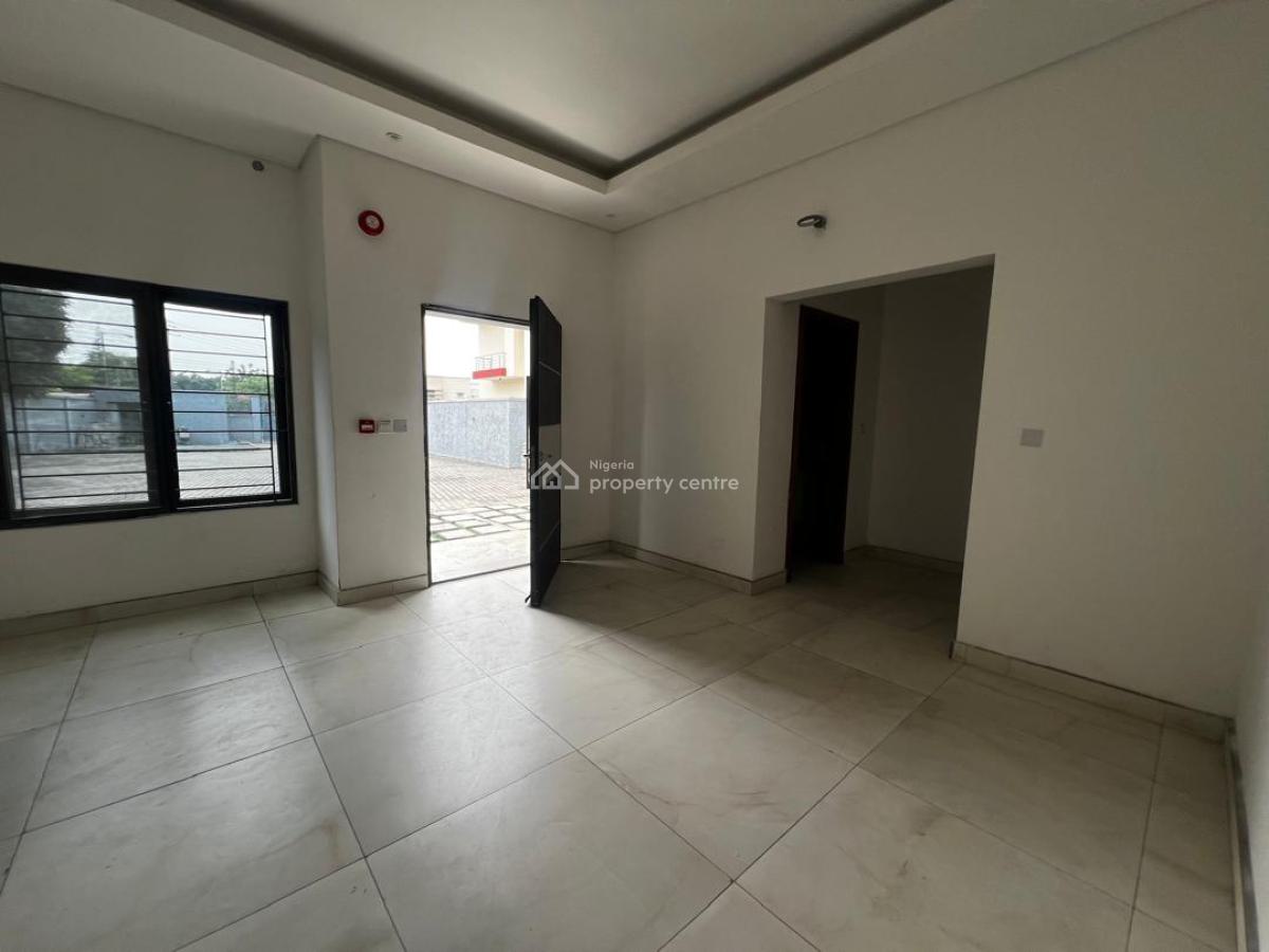 5 Bedroom Terraced Duplex with a Room Boys Quarter, Lekki Phase 1, Lekki, Lagos, Terraced Duplex for Rent