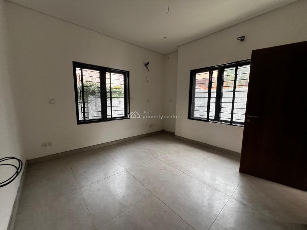 5 Bedroom Terraced Duplex with a Room Boys Quarter, Lekki Phase 1, Lekki, Lagos, Terraced Duplex for Rent