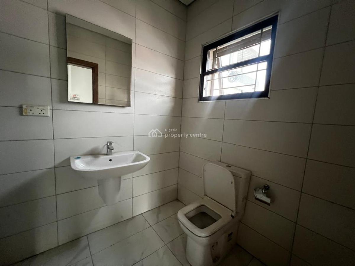 5 Bedroom Terraced Duplex with a Room Boys Quarter, Lekki Phase 1, Lekki, Lagos, Terraced Duplex for Rent