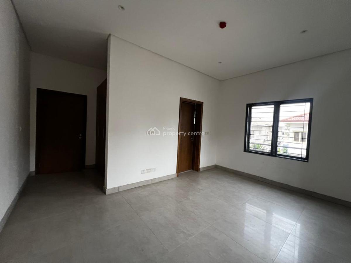 5 Bedroom Terraced Duplex with a Room Boys Quarter, Lekki Phase 1, Lekki, Lagos, Terraced Duplex for Rent