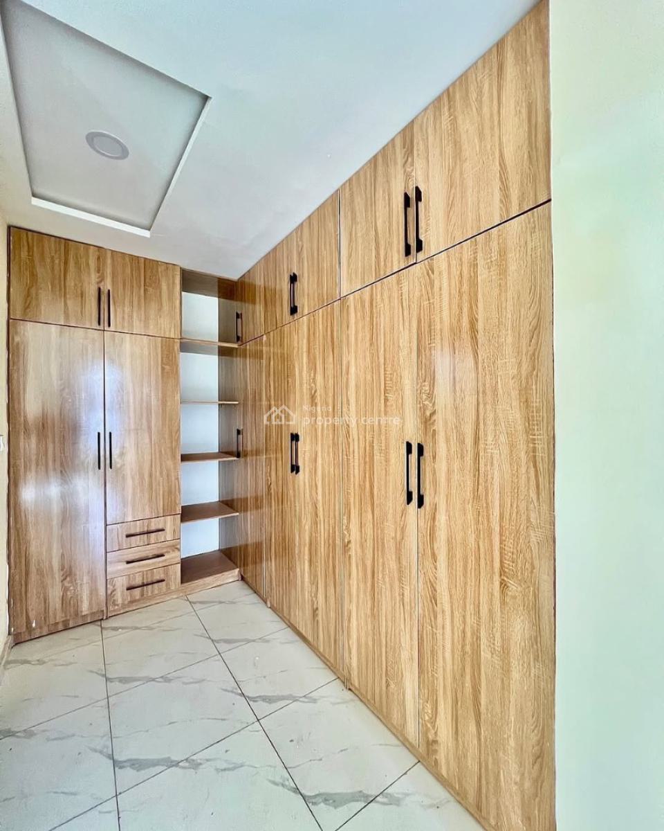 4 Bedroom Detached Duplex with a Swimming Pool, Orchid Road, Lekki, Lagos, Detached Duplex for Sale