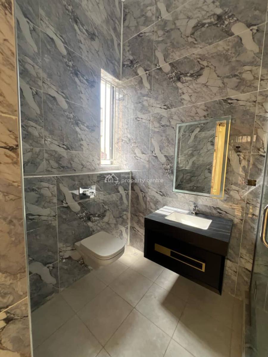 a  6 Bedrooms Mansion Sitting on 500sqmt Plot Etc., Off Durosinmi Etti Street, Lekki Phase 1, Lekki, Lagos, Detached Duplex for Sale