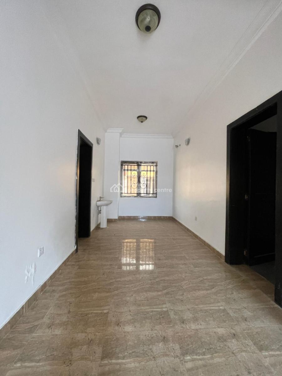 Spacious 3-bedroom Apartment with Private Bq in a Secure Estate, Agungi, Lekki, Lagos, Flat / Apartment for Rent