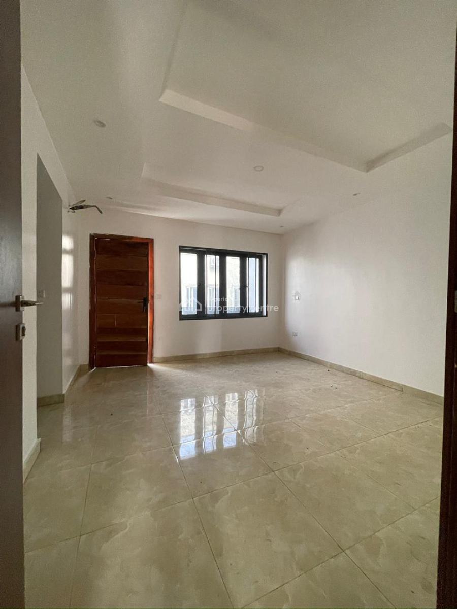 Exclusive 4-bedroom Terrace Duplex, Lekki Phase 1, Lekki, Lagos, Terraced Duplex for Rent