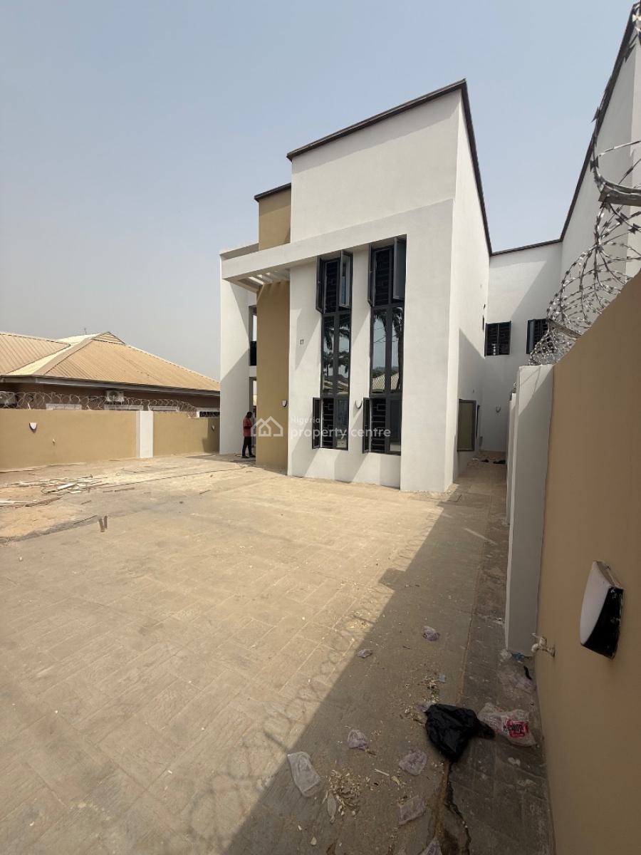 Massively and Newly Built 4 Bedrooms  Twins Duplex with a Room Bq., Gwarinpa, Gwarinpa, Abuja, Semi-detached Duplex for Rent