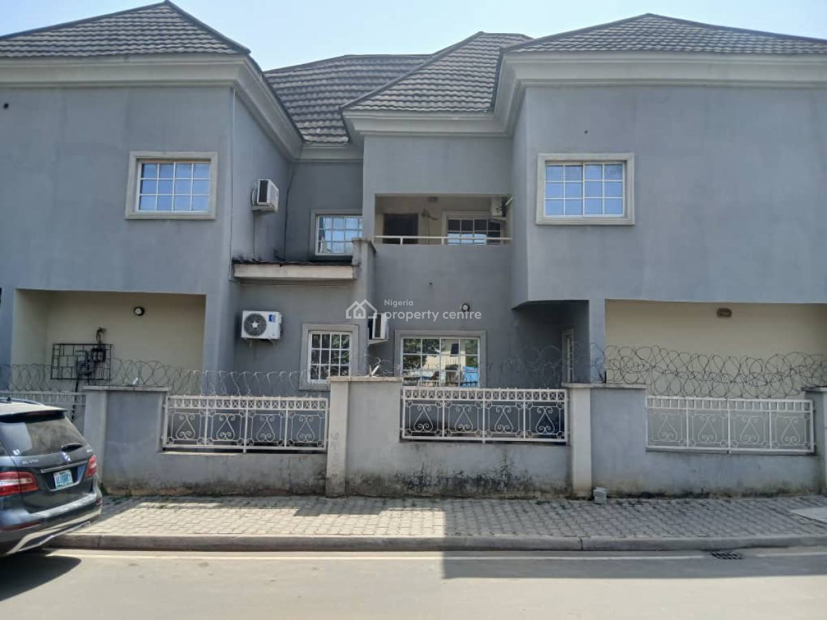 Demolishable Detached  Duplex ,rofo,cofo  Intact, Seating on 1044 Sqm, Serene Neighborhood, Wuye, Abuja, Residential Land for Sale