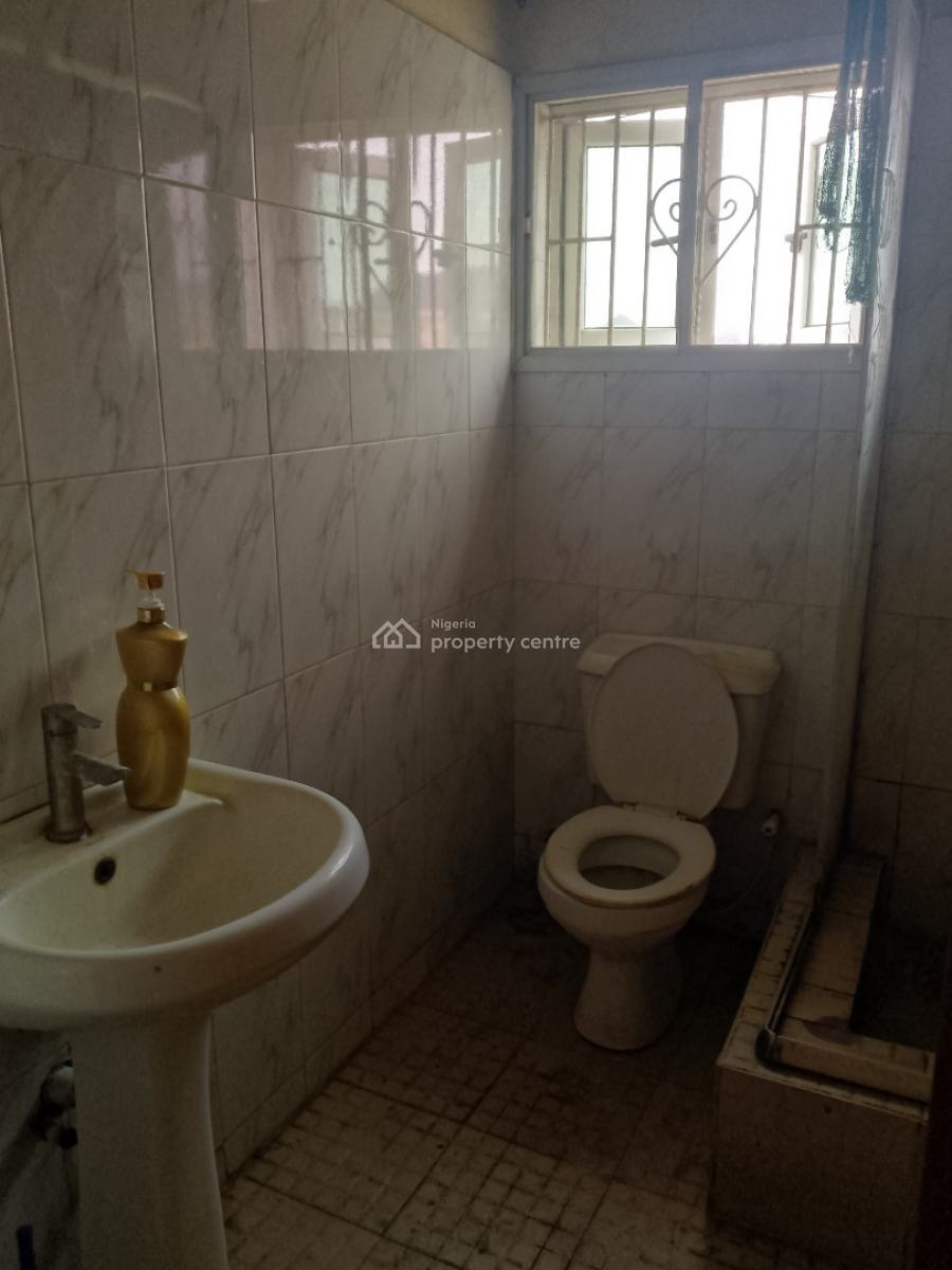 Very Spacious and Newly Out 3bedroom, Ilaje Off Mobile Road, Ajah, Lagos, Flat / Apartment for Rent