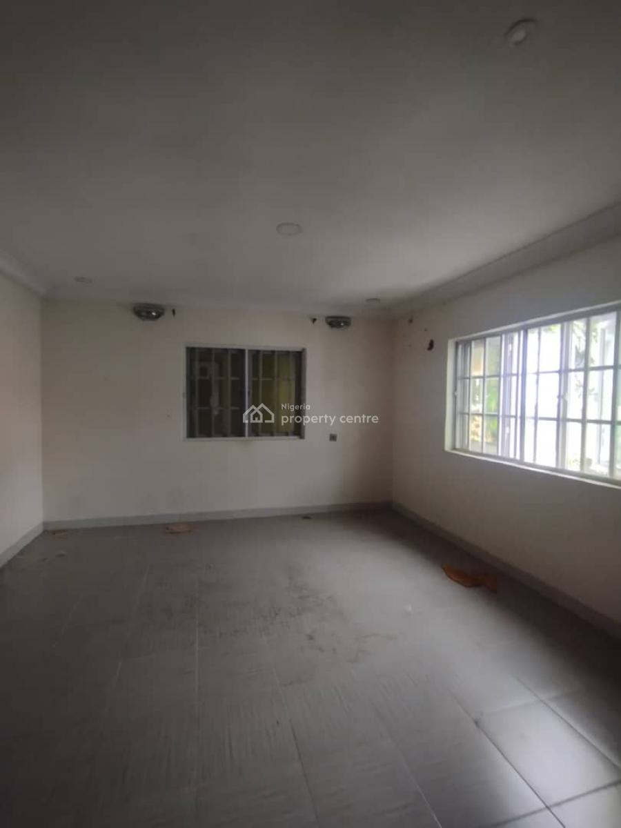 Beautifully Renovated 4 Bedroom Terrace Duplex with Bq, Osapa London, Lekki, Lagos, Terraced Duplex for Rent