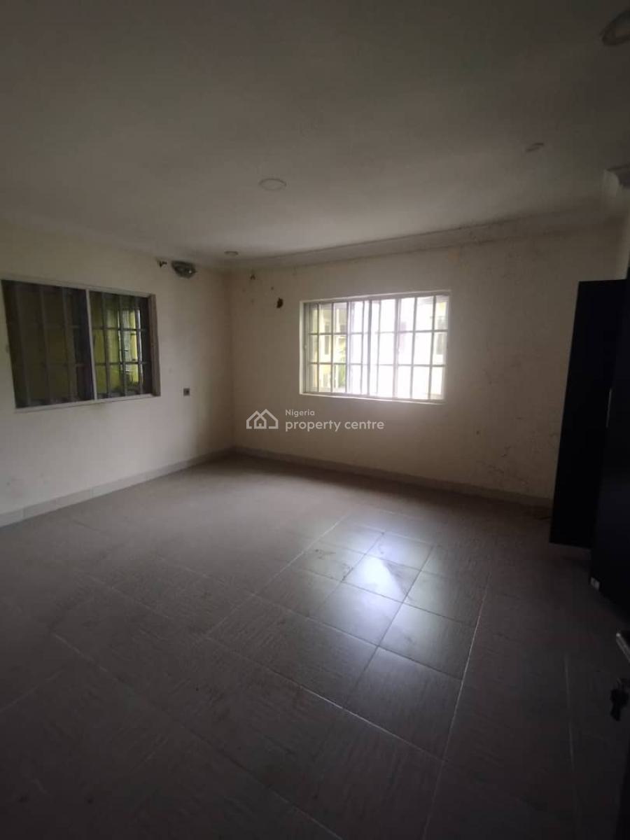Beautifully Renovated 4 Bedroom Terrace Duplex with Bq, Osapa London, Lekki, Lagos, Terraced Duplex for Rent