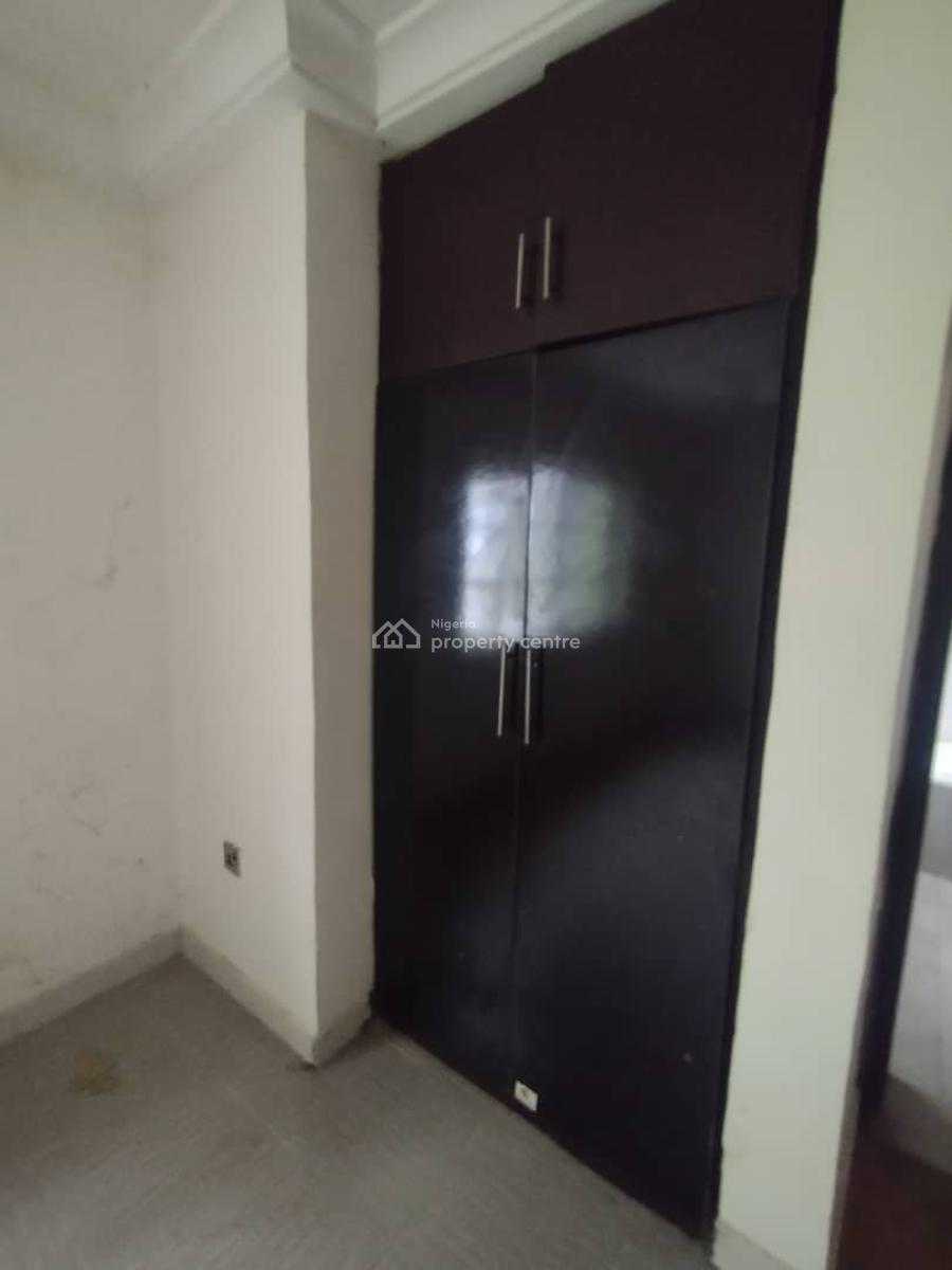 Beautifully Renovated 4 Bedroom Terrace Duplex with Bq, Osapa London, Lekki, Lagos, Terraced Duplex for Rent