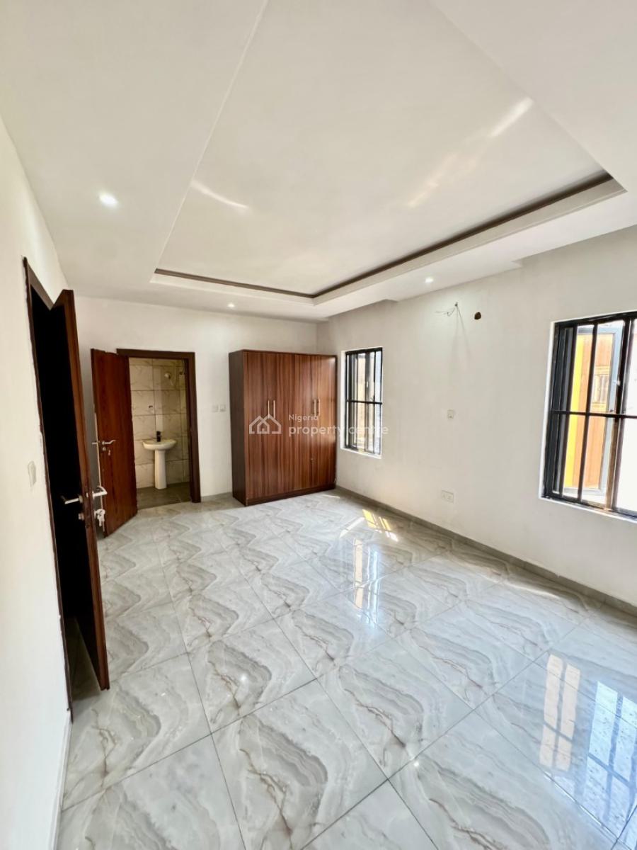 Luxury 3bedroom Massionette with Bq, Off Hakeem Dickson, Lekki Phase 1, Lekki, Lagos, Flat / Apartment for Rent