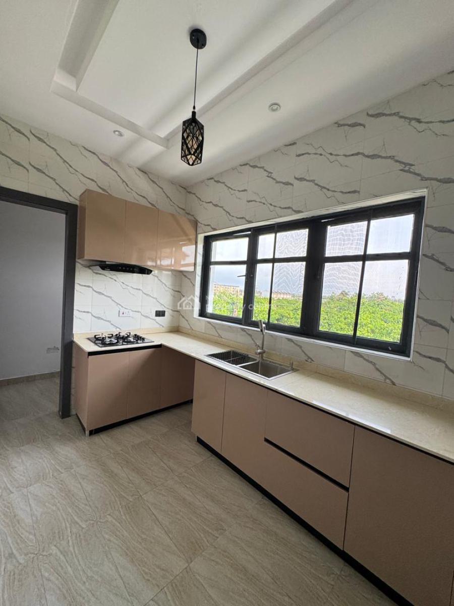 Luxury Built 3 Bedroom Apartment 2 in The Compound, Shoprite, Sangotedo, Ajah, Lagos, Flat / Apartment for Rent