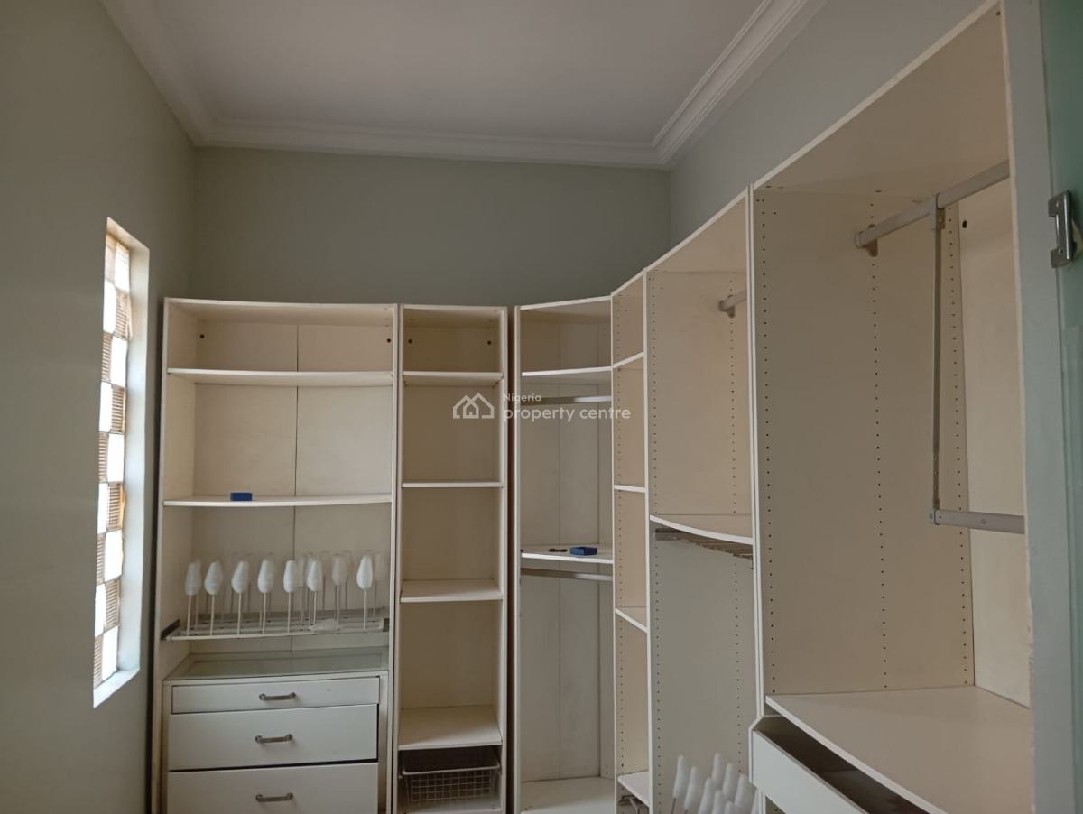a Standard and Well Spacious 5bedroom Fully Detached Duplex with 2room, Ikeja Gra Lagos, Ikeja, Lagos, House for Rent