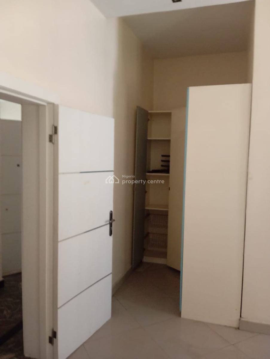 a Standard and Well Spacious 5bedroom Fully Detached Duplex with 2room, Ikeja Gra Lagos, Ikeja, Lagos, House for Rent