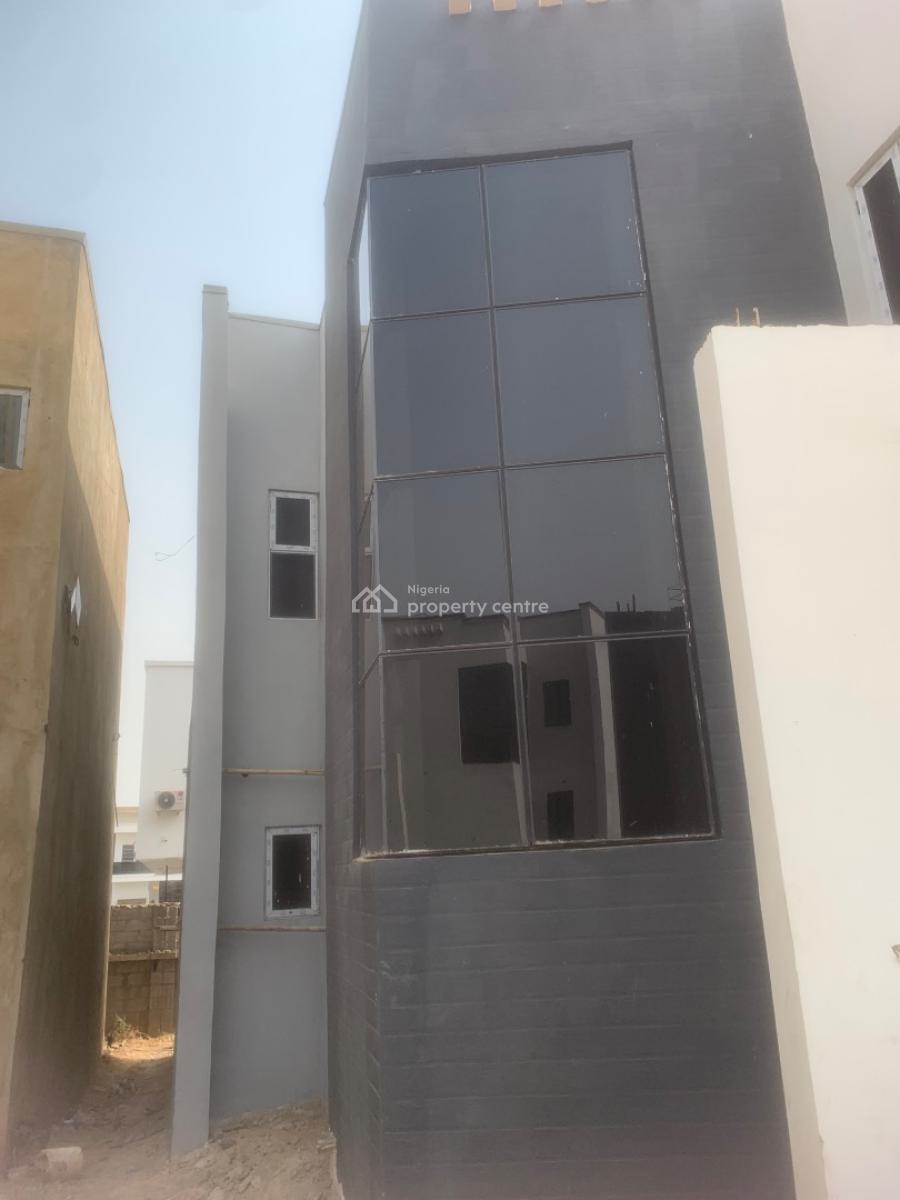Aesthetically Built 4 Bedroom Semi Detached Duplex with Bq, Bespoke, Galadimawa, Abuja, Semi-detached Duplex for Sale