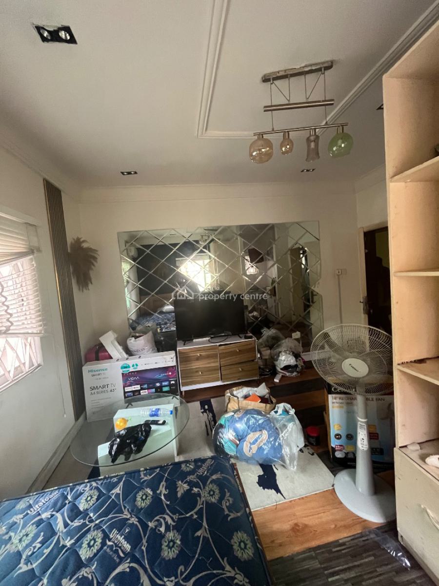 Self Contain Apartment, Off Emma Abimbola, Lekki Phase 1, Lekki, Lagos, Self Contain (single Rooms) for Rent