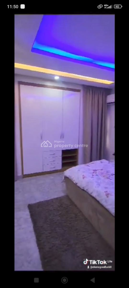 Classic and Very Neat 3br with Pool & Gym, Off Isaac John Street, Ikeja Gra, Ikeja, Lagos, Flat / Apartment Short Let