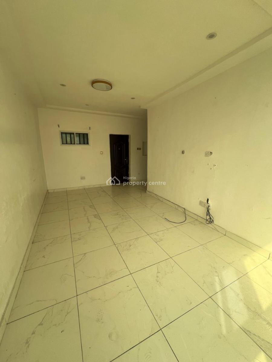 Spacious 2 Bedroom Apartment, Off Nike Art Gallery, Ikate, Lekki, Lagos, Flat / Apartment for Rent