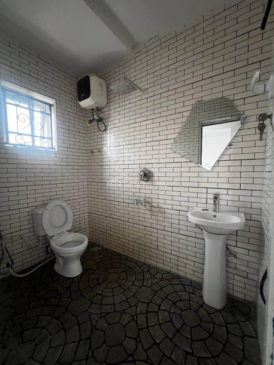 15 Years Lease Offer!!, Onipanu, Onipanu, Shomolu, Lagos, Mini Flat (room and Parlour) for Rent