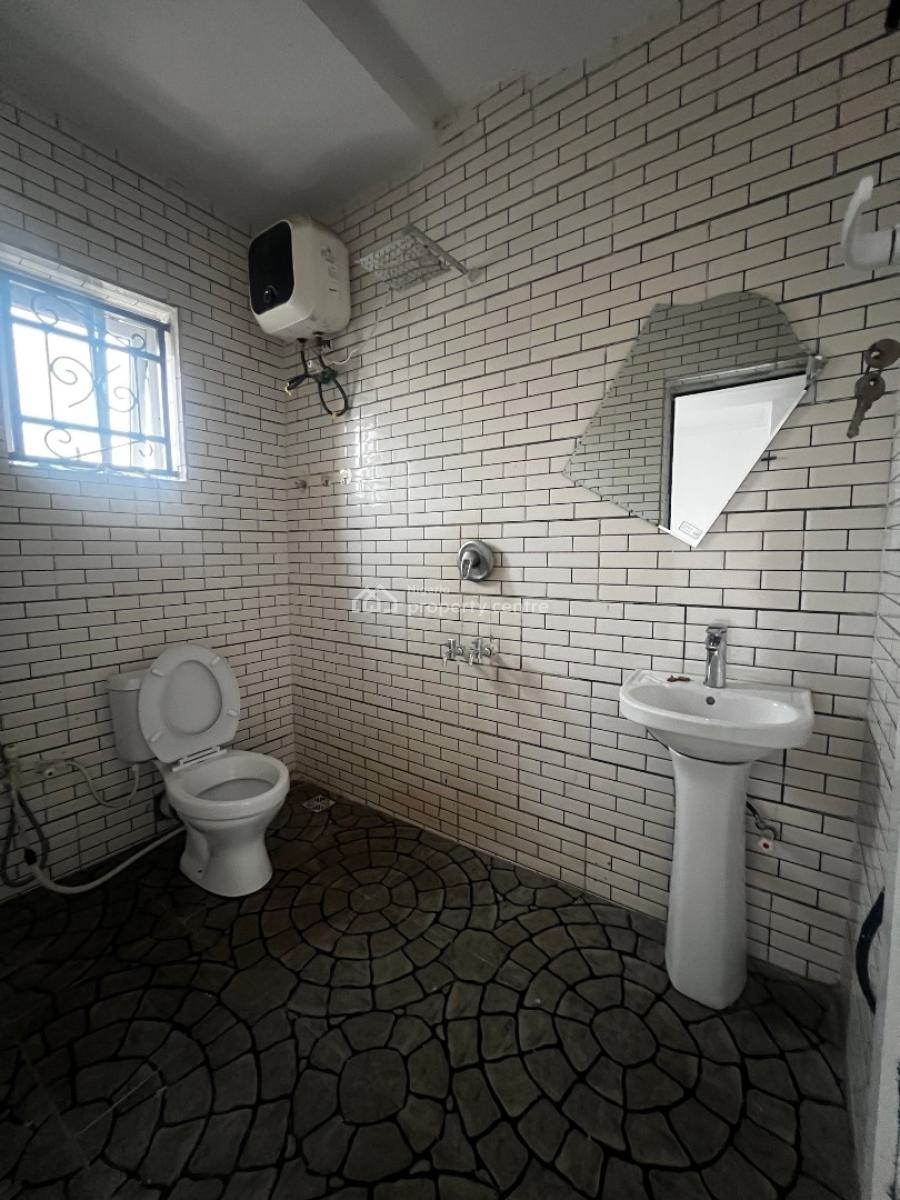 15 Years Lease Offer!!, Onipanu, Onipanu, Shomolu, Lagos, Mini Flat (room and Parlour) for Rent