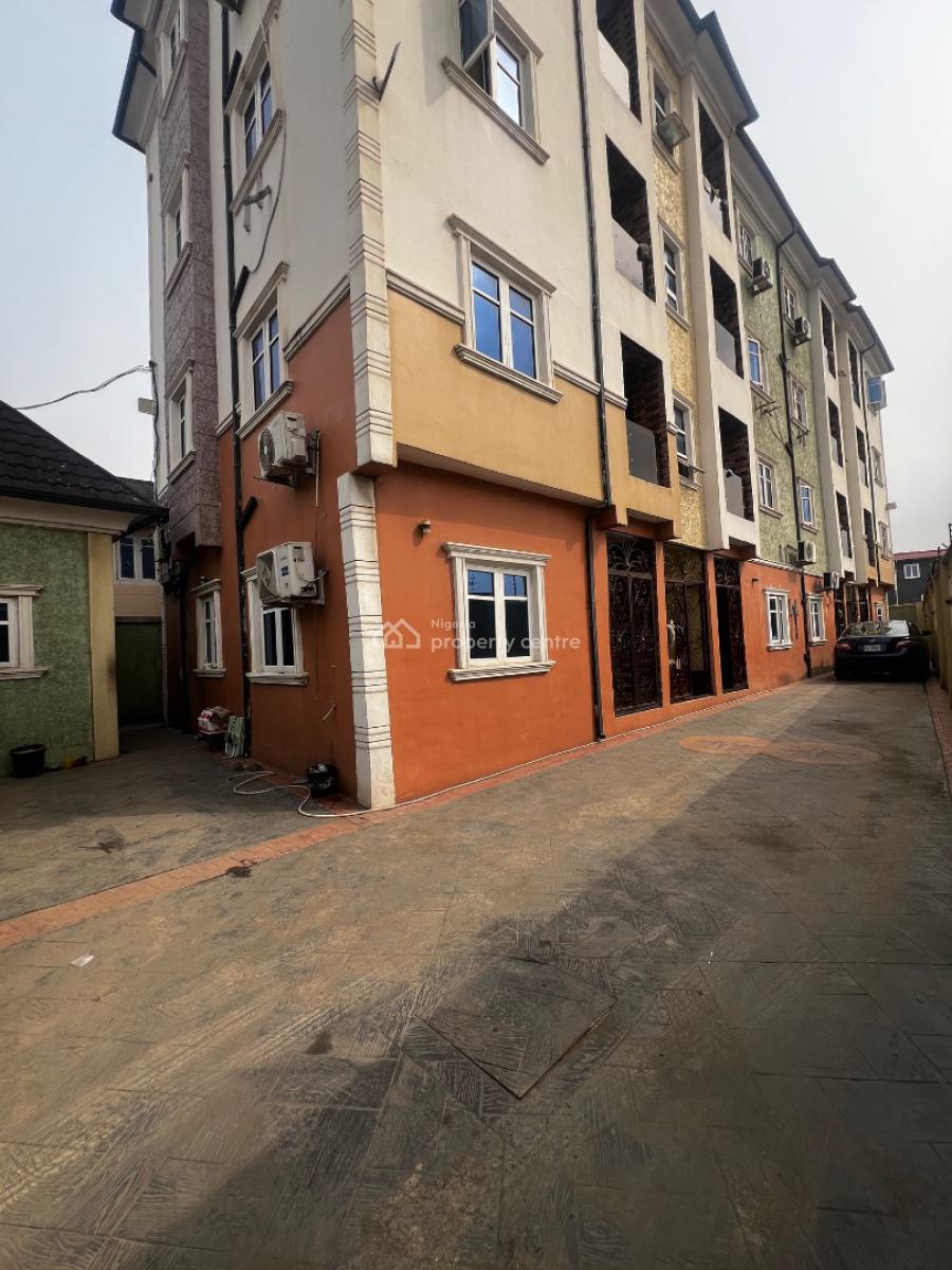 15 Years Lease Offer!!, Onipanu, Onipanu, Shomolu, Lagos, Mini Flat (room and Parlour) for Rent