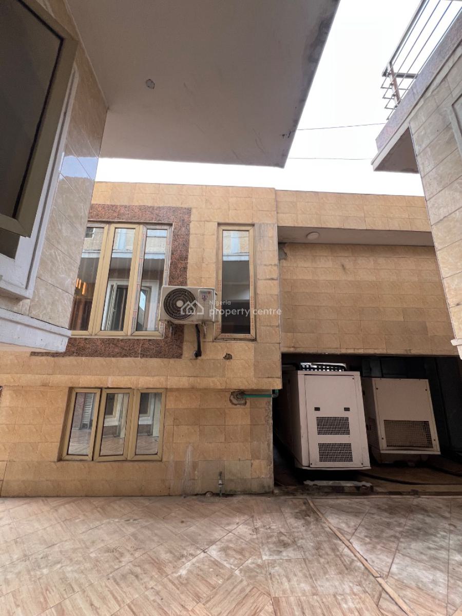 Spacious 3-bedroom Apartment in a Contemporary Building, Ikate Elegushi, Lekki, Lagos, Flat / Apartment for Rent