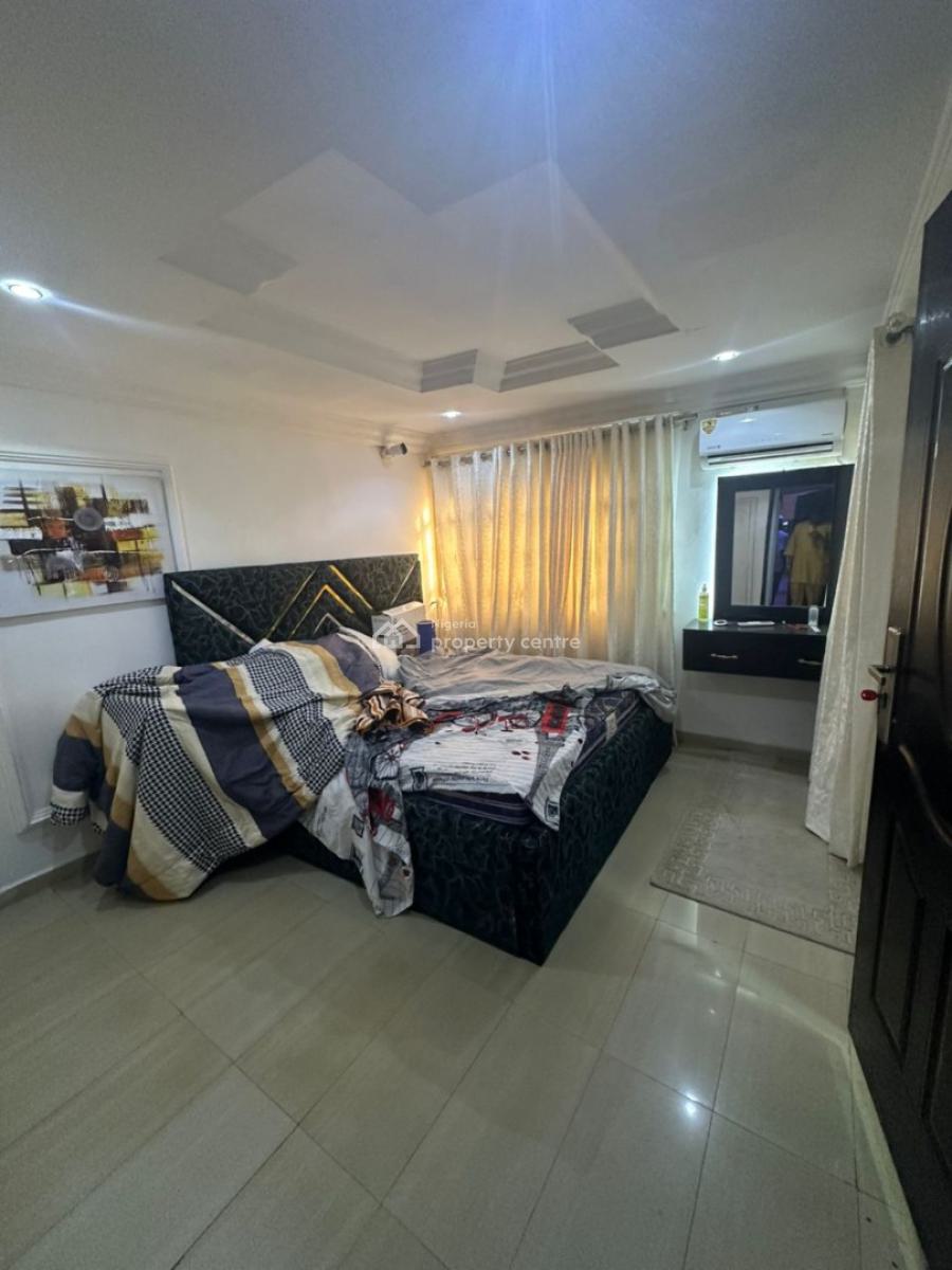 Fully Furnished 2 Bedroom Flat on Top Floor, Main, Maitama District, Abuja, Flat / Apartment for Rent