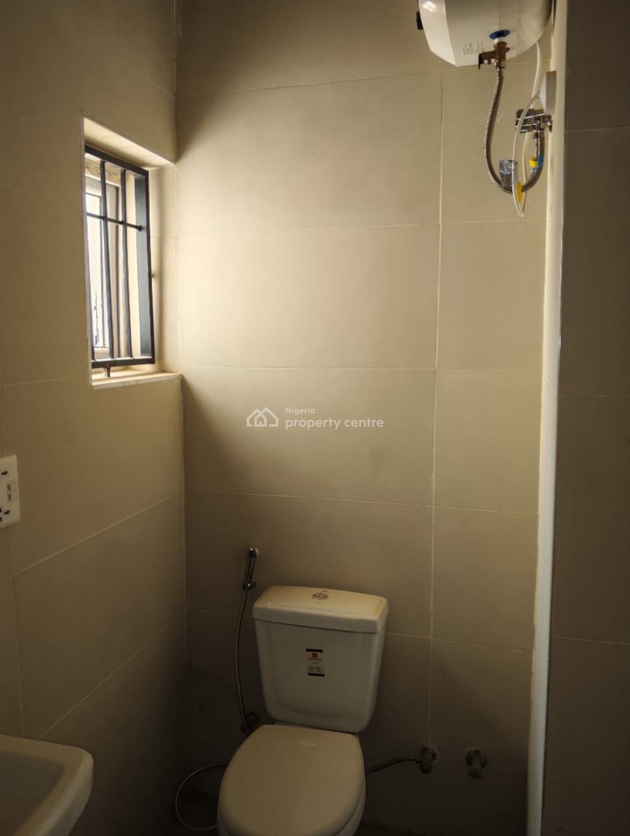 Spacious 3 Bedrooms Flat, Golden Goose Estate, Life Camp, Abuja, Flat / Apartment for Rent