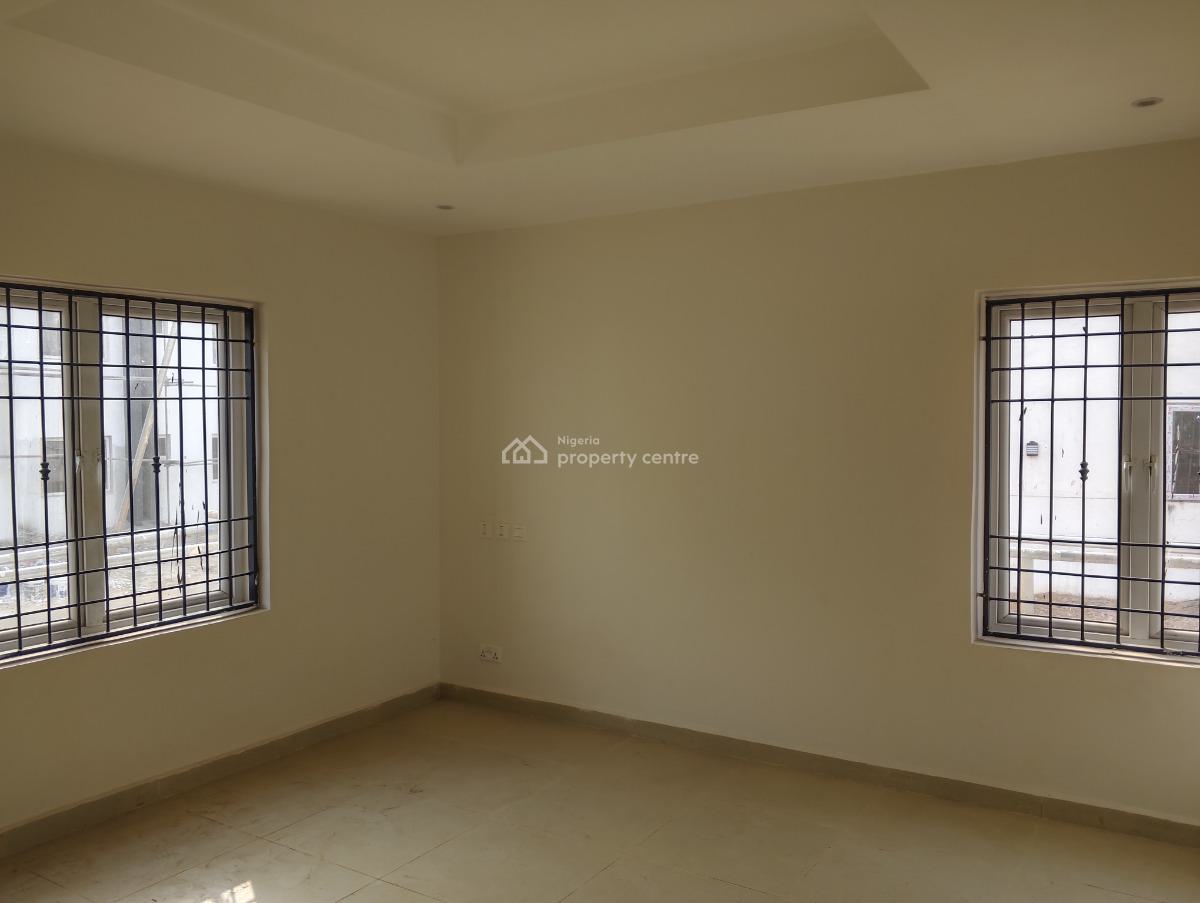 Spacious 3 Bedrooms Flat, Golden Goose Estate, Life Camp, Abuja, Flat / Apartment for Rent