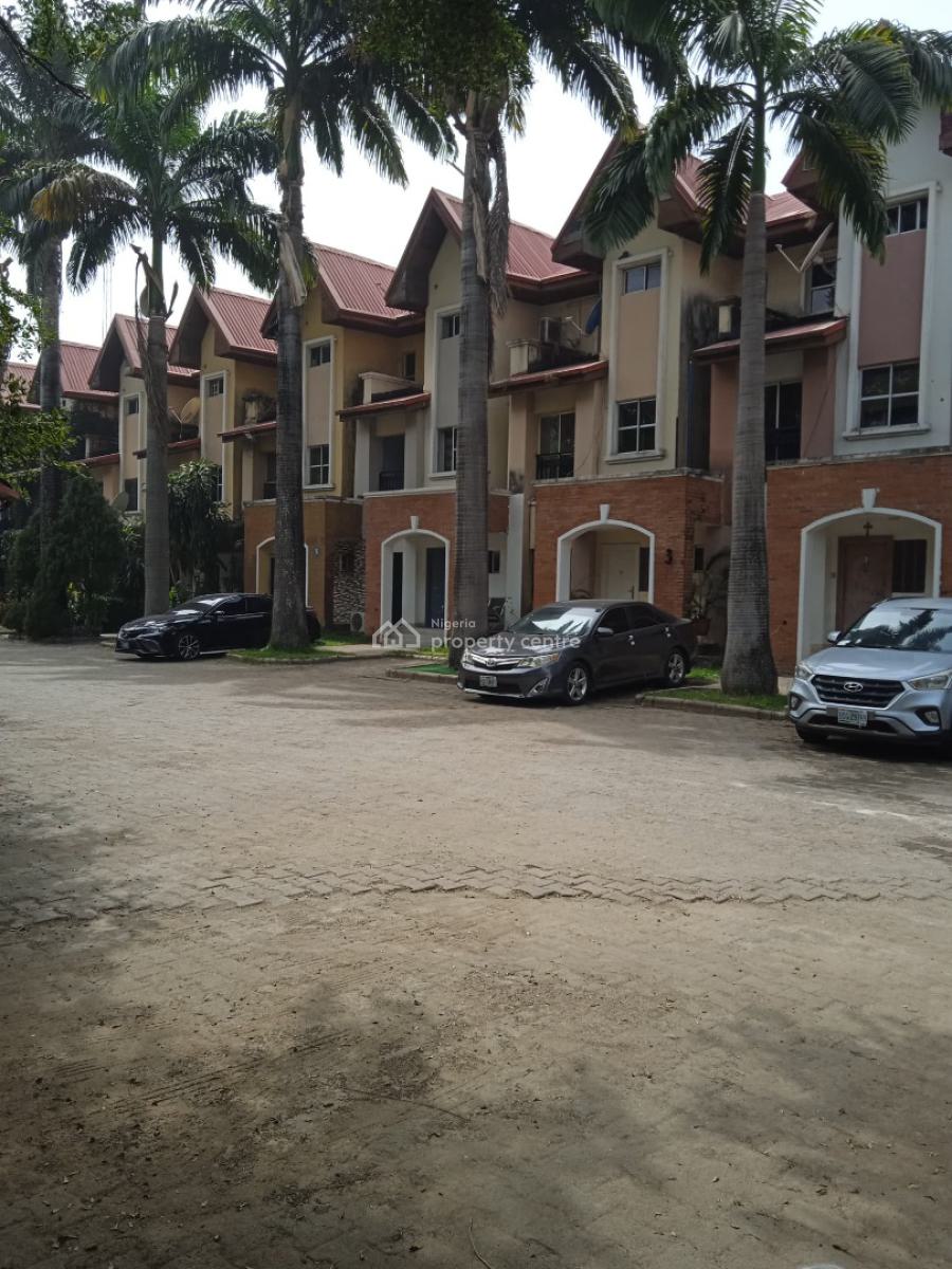4 Bedrooms Terraced Duplex with 2 Bqs, Algiers Street, Wuse 2, Abuja, Terraced Duplex for Sale