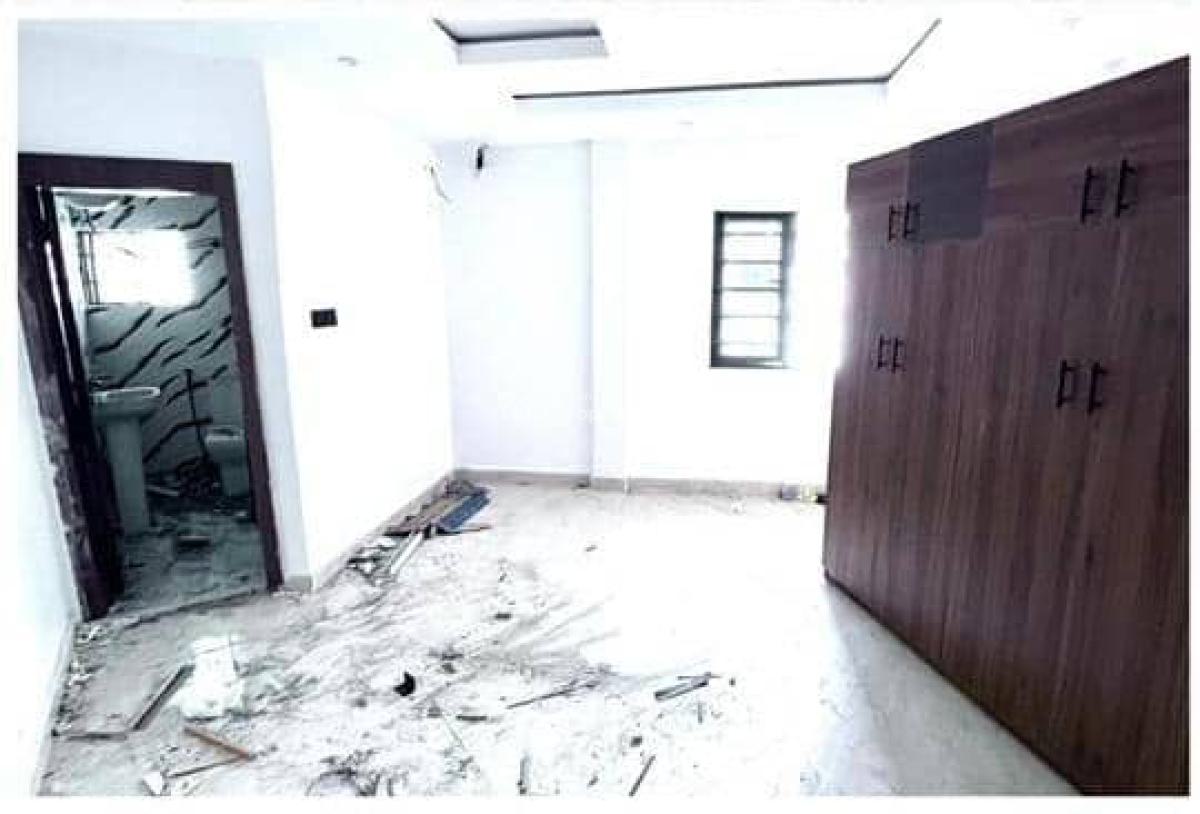 Well Maintained Ensuit 2 and 3 Bedroom Terrace House, Off Admiralty Way, Lekki Phase 1, Lekki, Lagos, Terraced Duplex for Rent