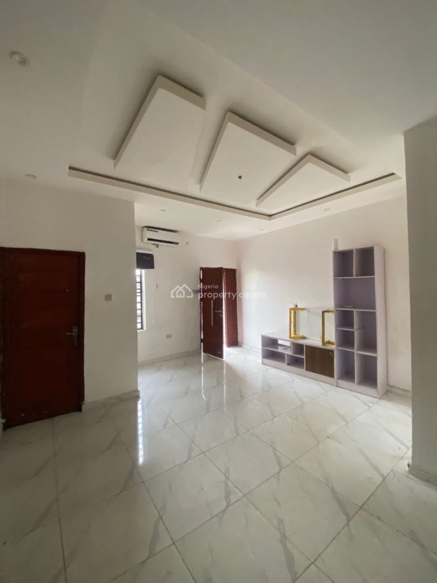 2bedroom Flat, Alahji Ganiu Axis Estate, Ogombo, Ajah, Lagos, Flat / Apartment for Rent