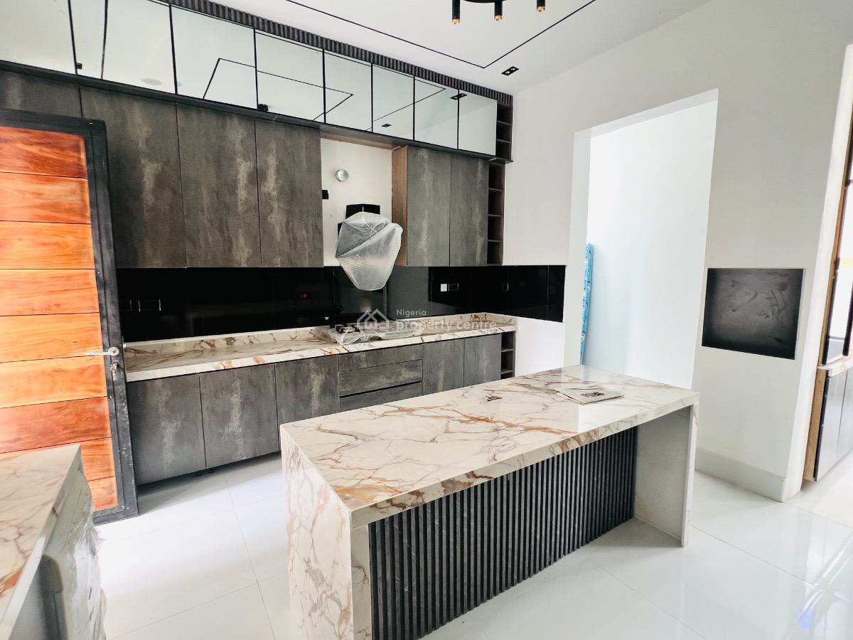 Nicely Built 5 Bedroom Fully Detached Duplex, Chevron Tollgate, Lekki, Lagos, Detached Duplex for Sale