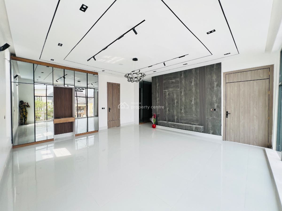 Nicely Built 5 Bedroom Fully Detached Duplex, Chevron Tollgate, Lekki, Lagos, Detached Duplex for Sale