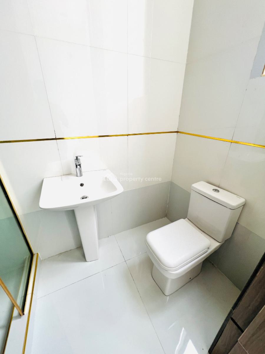 Nicely Built 5 Bedroom Fully Detached Duplex, Chevron Tollgate, Lekki, Lagos, Detached Duplex for Sale