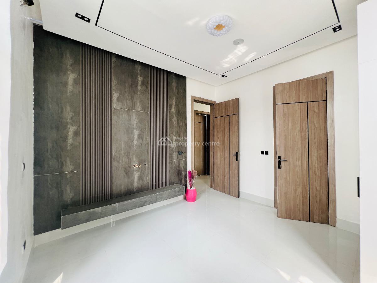 Nicely Built 5 Bedroom Fully Detached Duplex, Chevron Tollgate, Lekki, Lagos, Detached Duplex for Sale