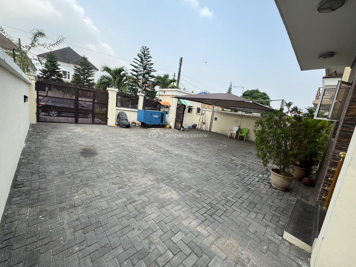 a Large 5 Bedroom Fully Detached Duplex with 2 Bq and Swimming Pool., Lekki Phase 1, Lekki Phase 1, Lekki, Lagos, Detached Duplex for Rent